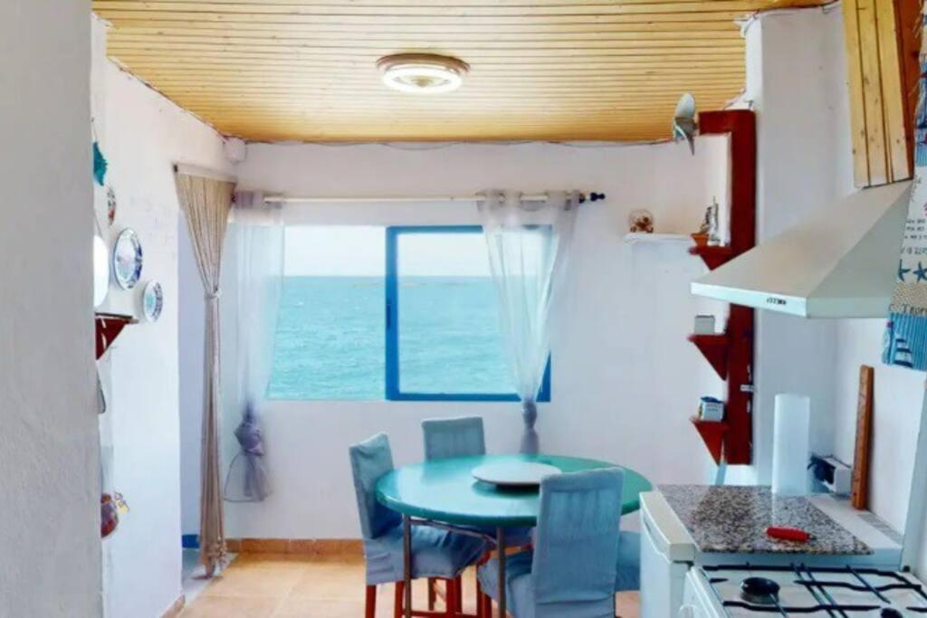 Вілла La Casa Con Terraza Privada Sobre El Mar Тельде Екстер'єр фото